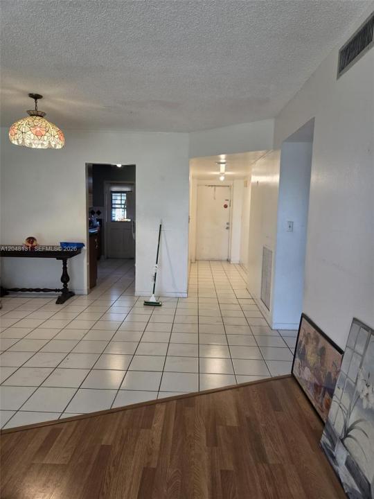 9101 W Sample Rd 102, Coral Springs, Floryda 33065, USA