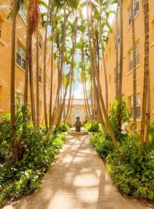 1255 Pennsylvania Ave 117, Miami Beach, Florida 33139, USA