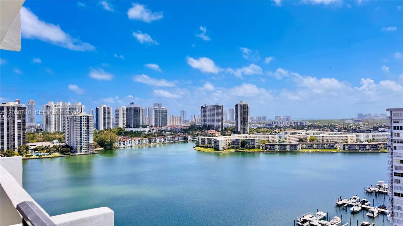 2780 NE 183rd St 2012, Aventura, Floride 33160, États-Unis