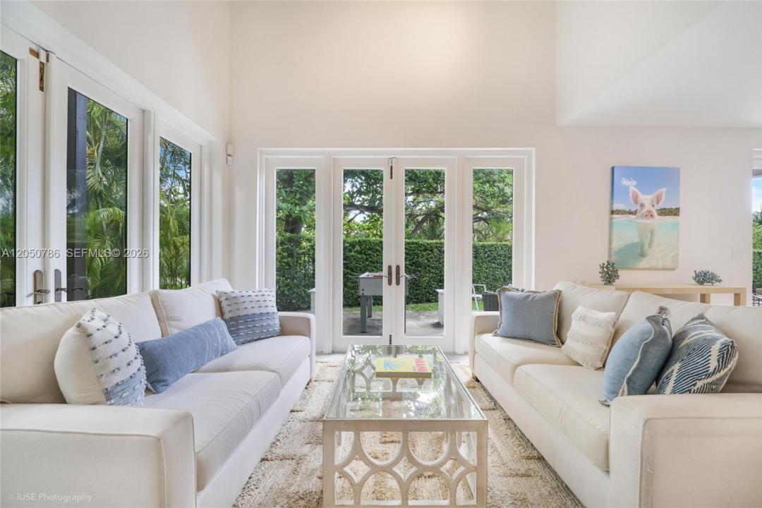 2449 S Bayshore Dr, Miami, Florida 33133, Stati Uniti