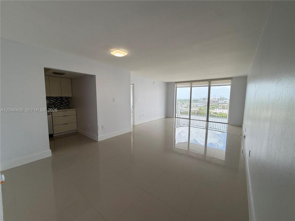 18011 Biscayne Blvd 1802, Aventura, Floride 33160, États-Unis