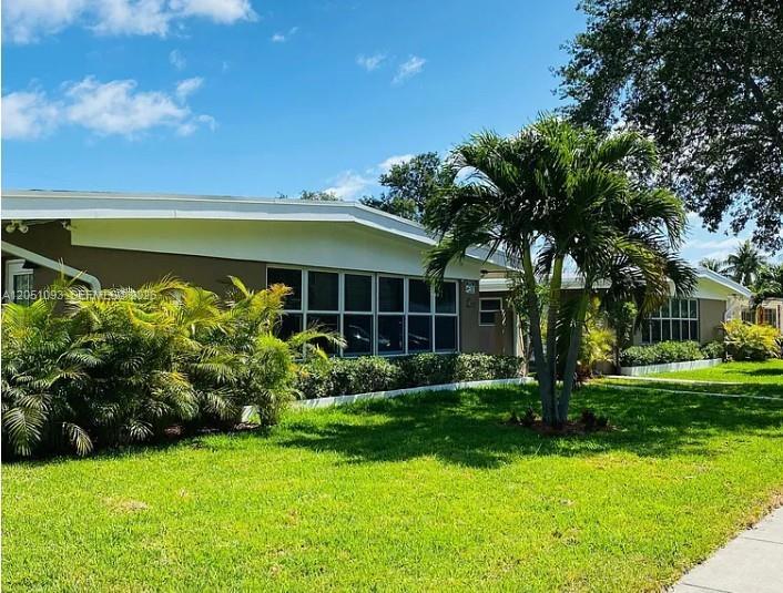 2001 NE 167th St 1, North Miami Beach, Floride 33162, États-Unis