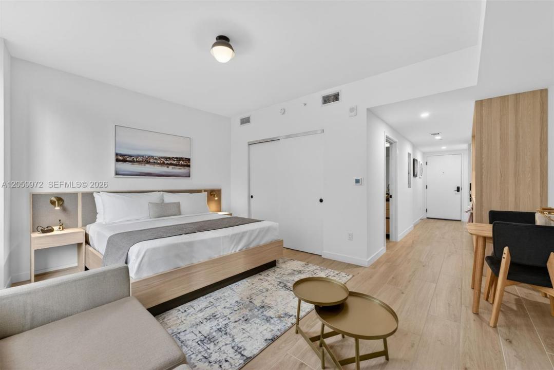225 N Miami Ave 308, Miami, Florida 33128, Stati Uniti
