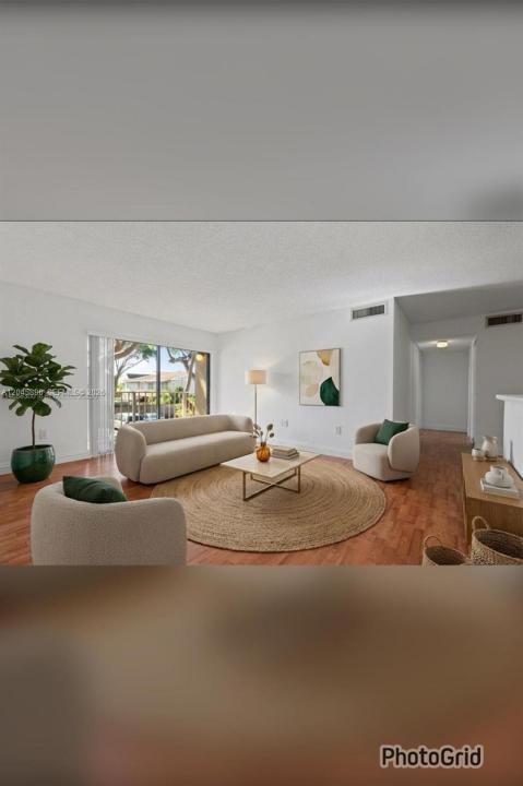 15600 SW 80th St L-203, Miami, Floride 33193, États-Unis