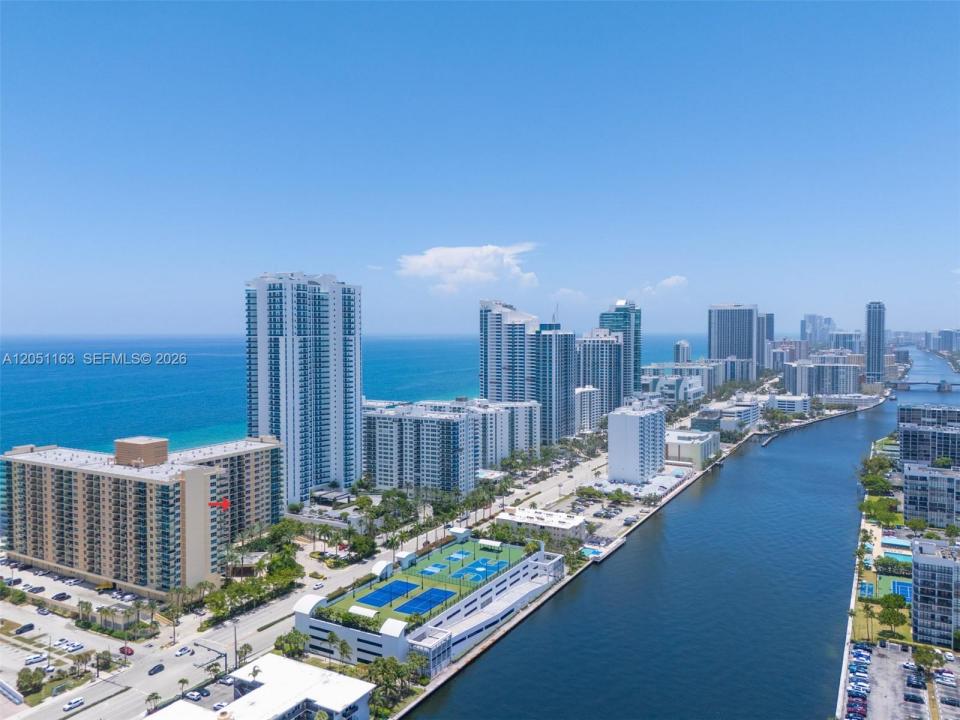 2501 S Ocean Dr 828, Hollywood, Floride 33019, États-Unis