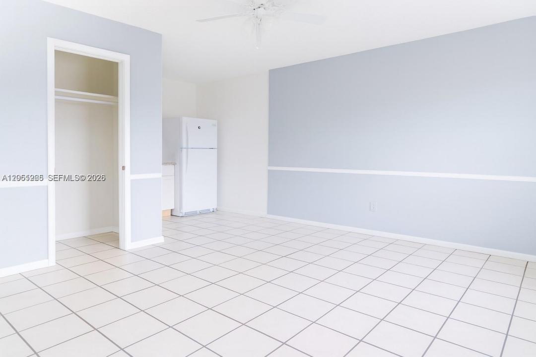 2151 NW 7th St 12, Fort Lauderdale, Florida 33311, Stati Uniti