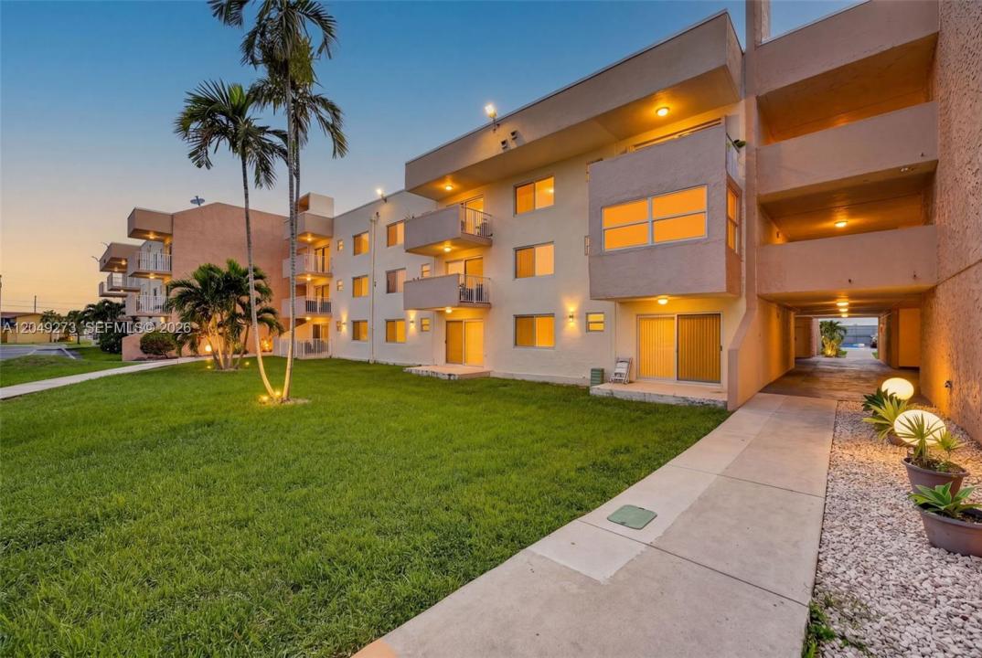 10300 Coral Way C25, Miami, Floride 33165, États-Unis