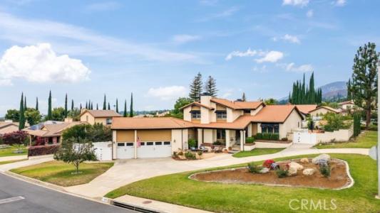 Cliff Road, Upland, Californie 91784, États-Unis