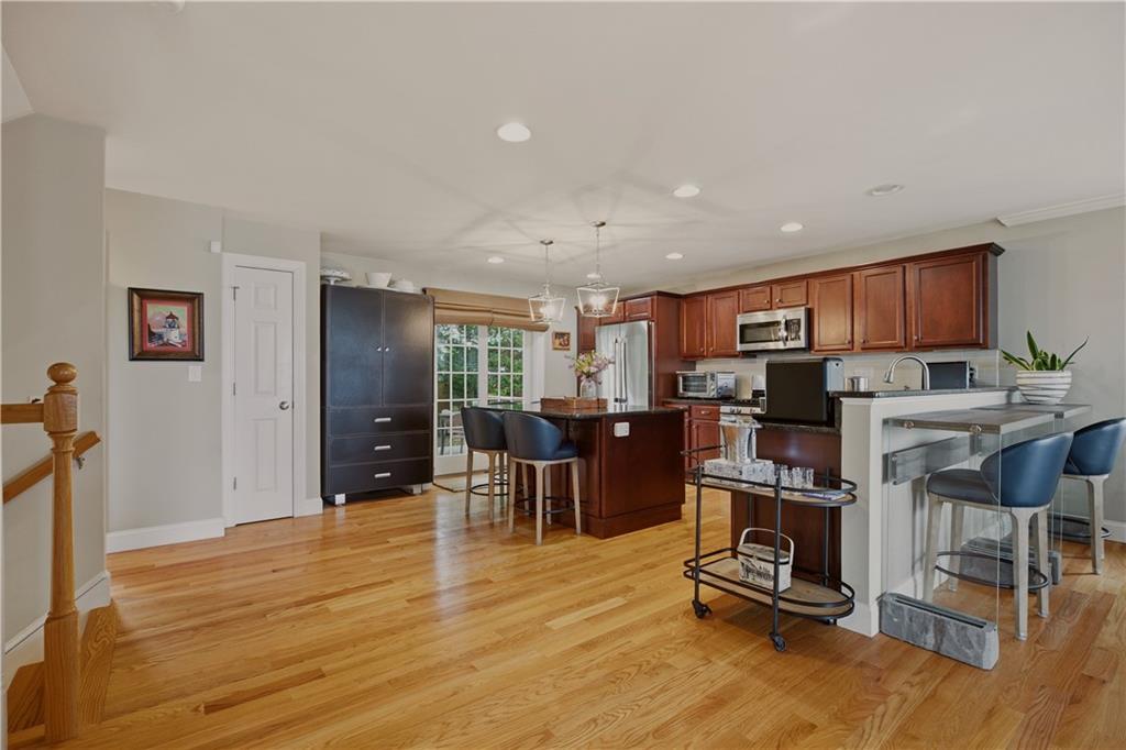 11 King Philip Avenue, Bristol, Rhode Island 02809, Stati Uniti