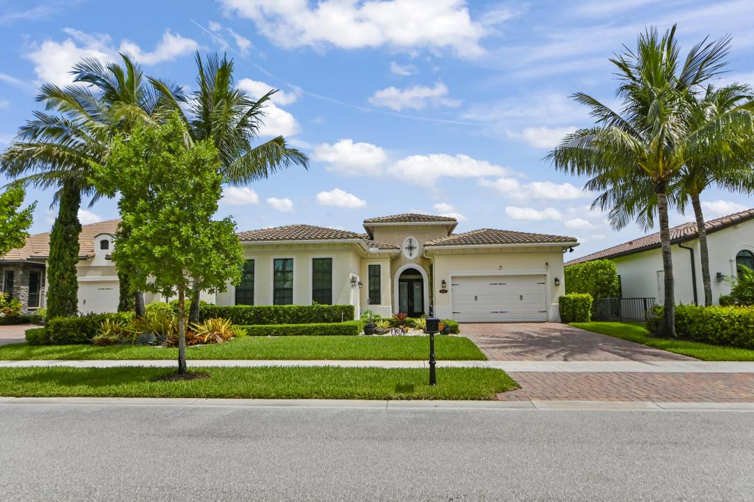9307 Grand Prix Lane, Boynton Beach, Florida 33472, Stati Uniti