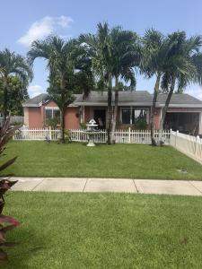 1304 Donwoods Lane, Royal Palm Beach, 佛羅里達州 33411, 美國