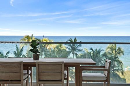 10203 Collins Ave 401, Bal Harbour, 佛罗里达州 33154, 美国