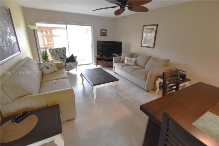 2688 Dudley Dr East H, West Palm Beach, Florida 33415, USA