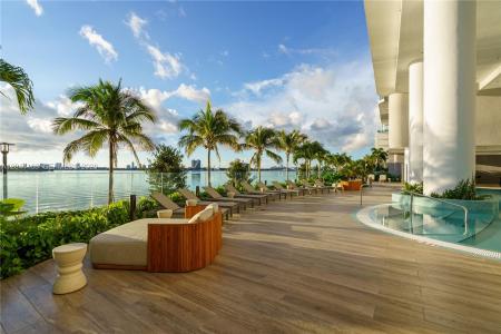 700 NE 23rd St 2304, Miami, Florida 33137, USA