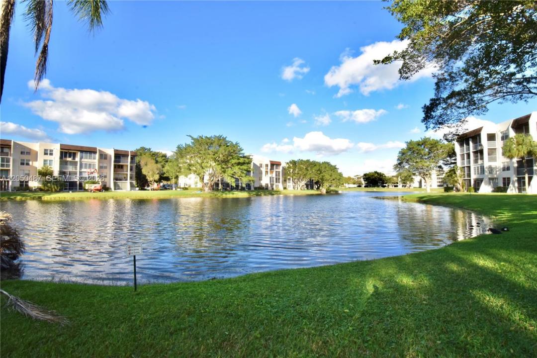 9311 Orange Grove Dr 411, Davie, Florida 33324, Stati Uniti