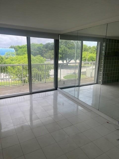 150 SE 25th Rd 4I, Miami, Florida 33129, Stati Uniti