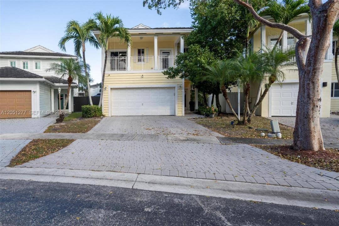 357 NE 35th Ter, Homestead, Floride 33033, États-Unis