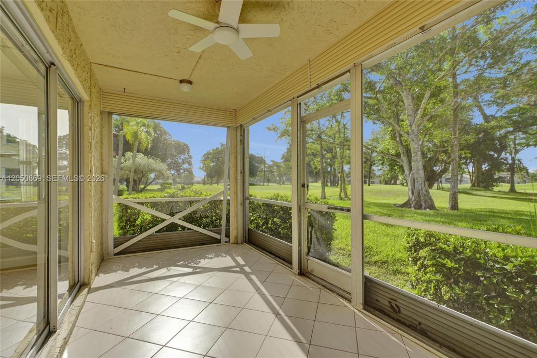 8798 Holly Ct 101, Tamarac, Floride 33321, États-Unis