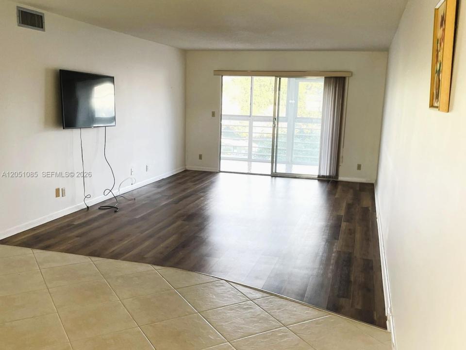 2504 Antigua Ter L4, Coconut Creek, Flórida 33066, Estados Unidos