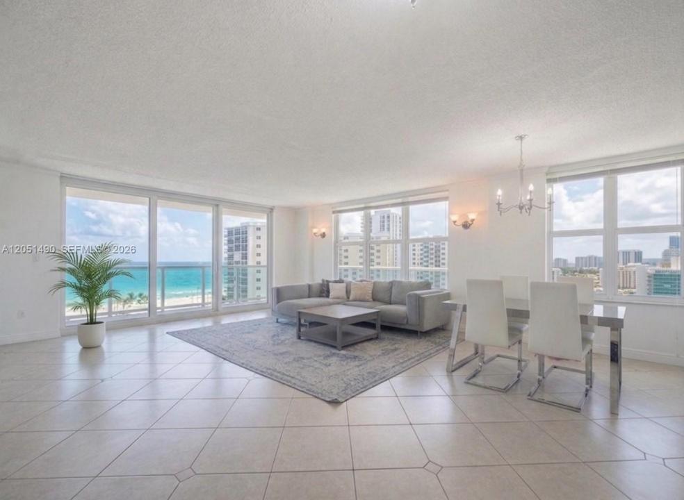 3800 S Ocean Dr 1112A, Hollywood, Florida 33019, USA