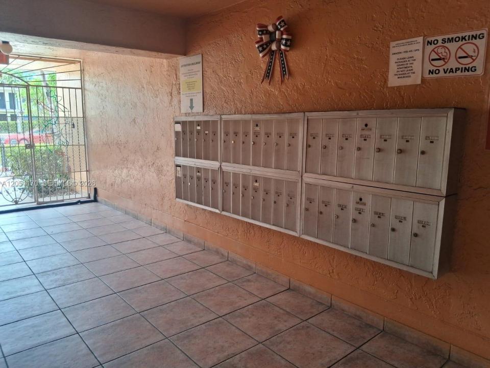 6200 W Flagler St 305, Miami, Floride 33144, États-Unis