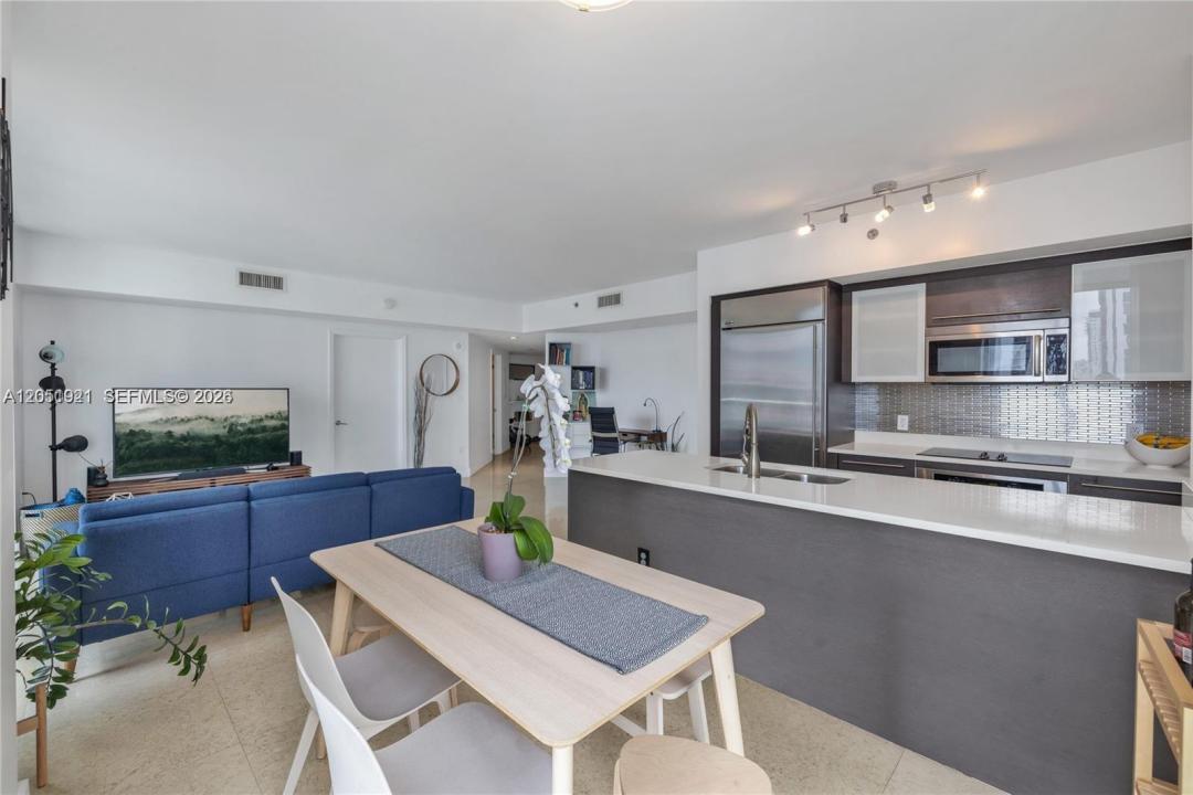 55 SE 6th St 2001, Miami, Floryda 33131, USA