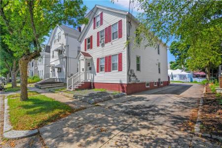 62 Mary Avenue, East Providence, Rhode Island 02914, Estados Unidos