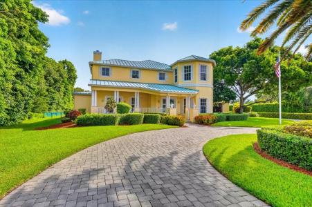 11651 SW 3rd Street, Plantation, Florida 33325