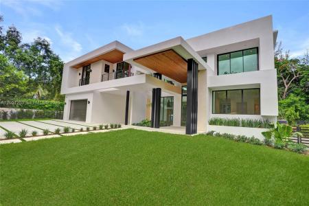4640 Sunset Dr, Miami, Florida 33143, USA