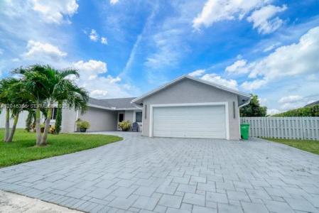 15810 N Wind Cir, Sunrise, Floride 33326, États-Unis