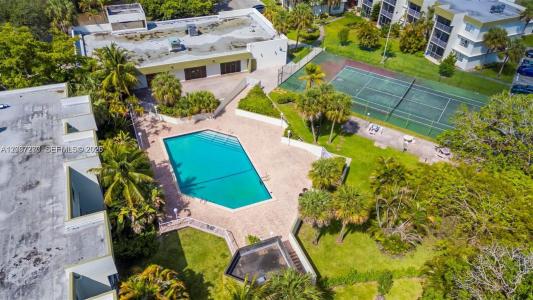 4235 N University Dr 115, Sunrise, Florida 33351, USA