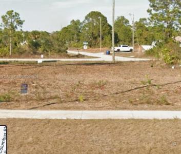 3392 Meadow RD, Lehigh Acres, Florida 33974, Stati Uniti