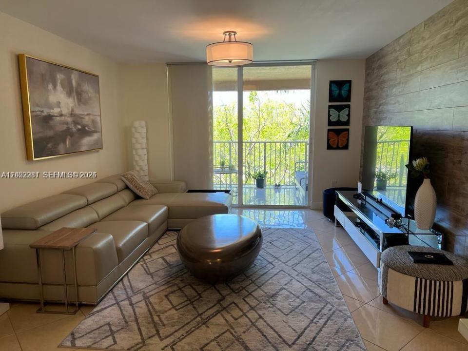 19901 E Country Club Dr 2505, Aventura, Флорида 33180, Соединенные Штаты