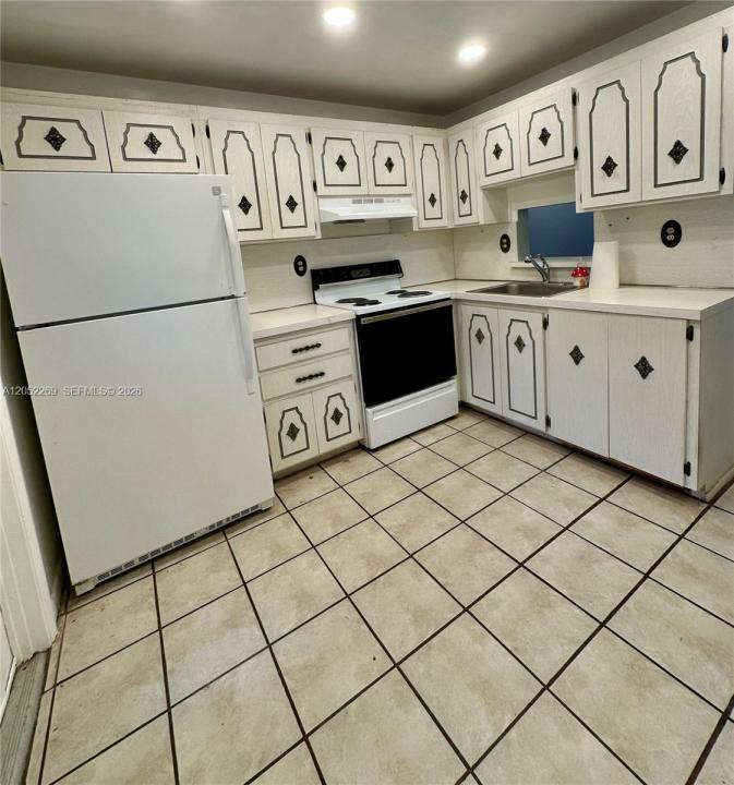 3777 NW 78th Ave 10B, Davie, Florida 33024, Amerika Birleşik Devletleri