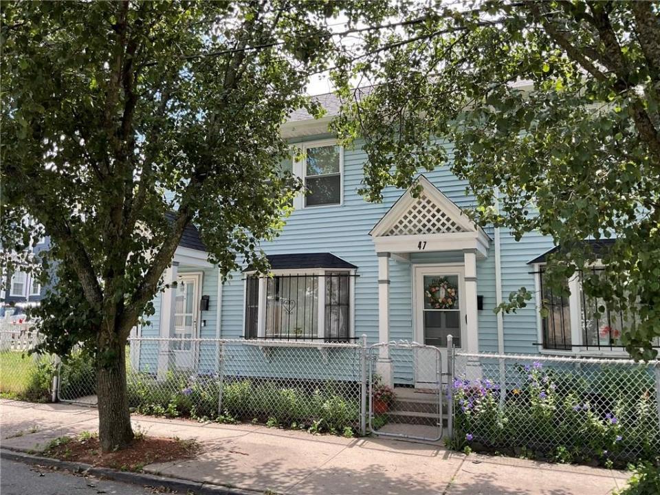 49 Portland Street, Providence, Rhode Island 02907, USA