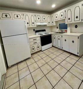 3777 NW 78th Ave 10B, Davie, Florida 33024, USA
