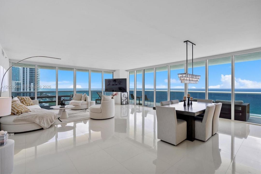 1830 S Ocean Dr 1101, Hallandale Beach, Floride 33009, États-Unis