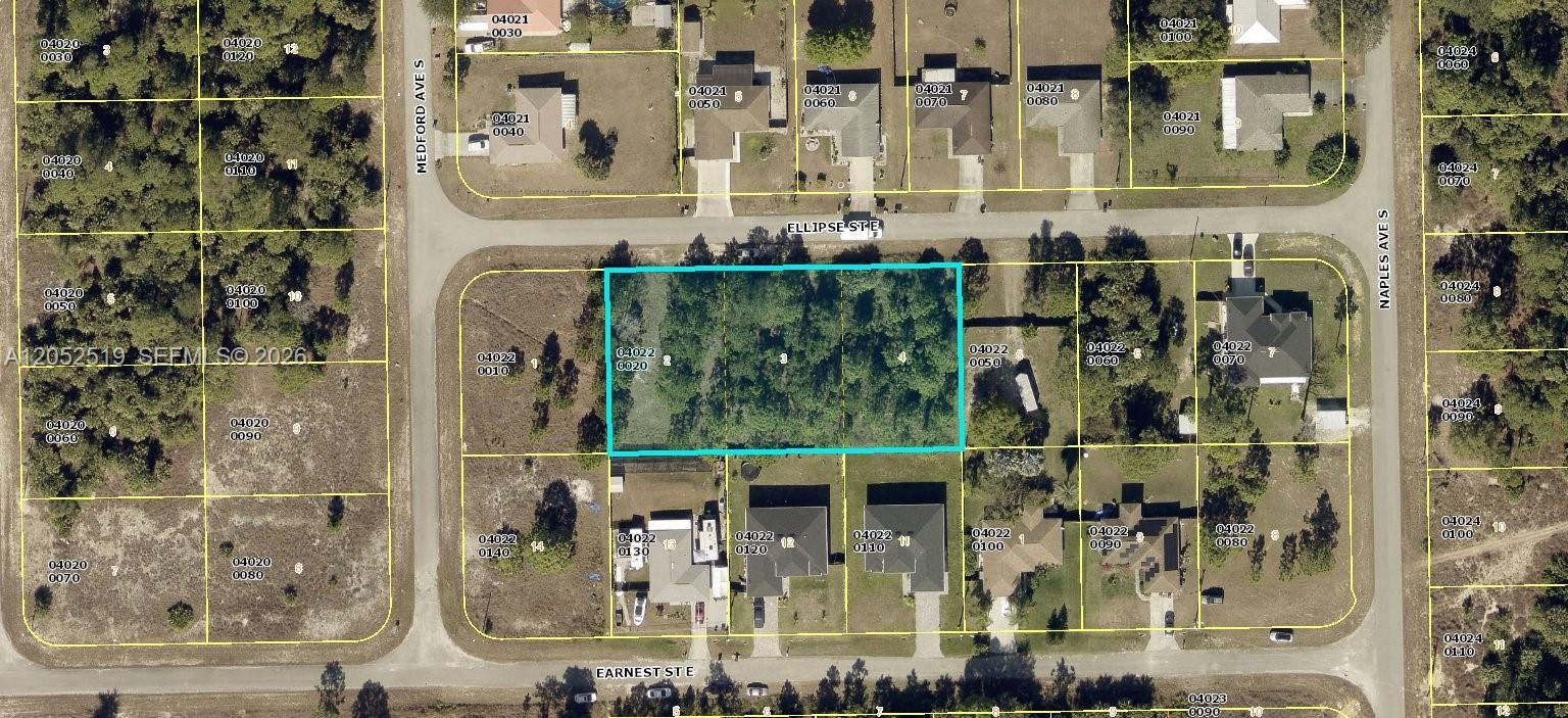 1242 E Ellipse St., Lehigh Acres, Floride 33974, États-Unis
