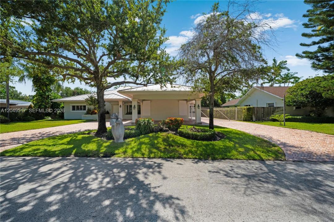 14601 Pompano Dr, Coral Gables, Florida 33158, USA
