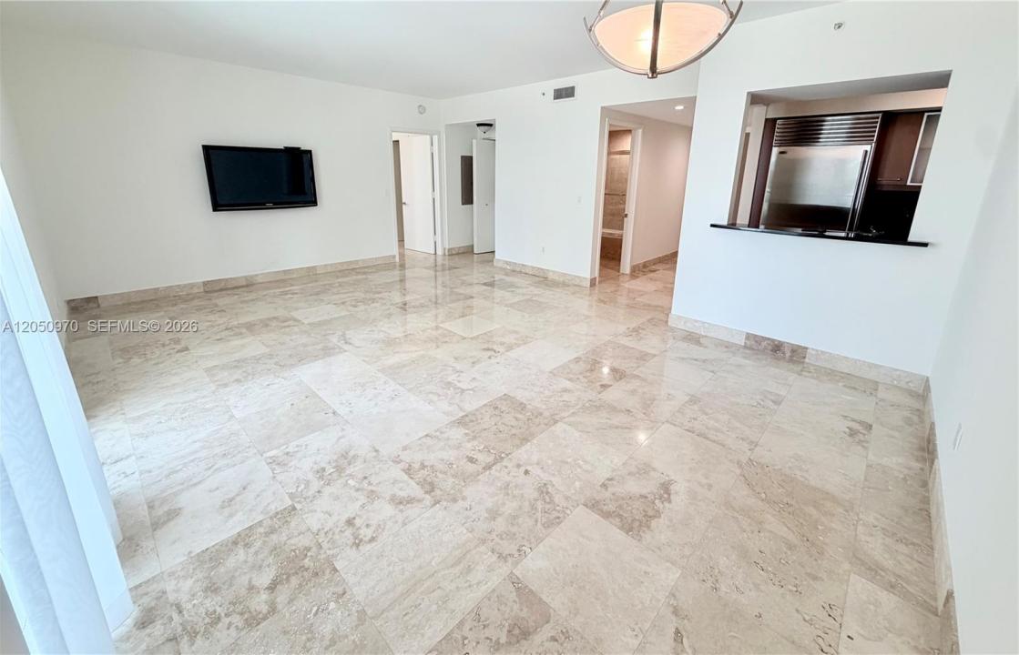 1331 Brickell Bay Dr 201, Miami, Florida 33131, Stati Uniti