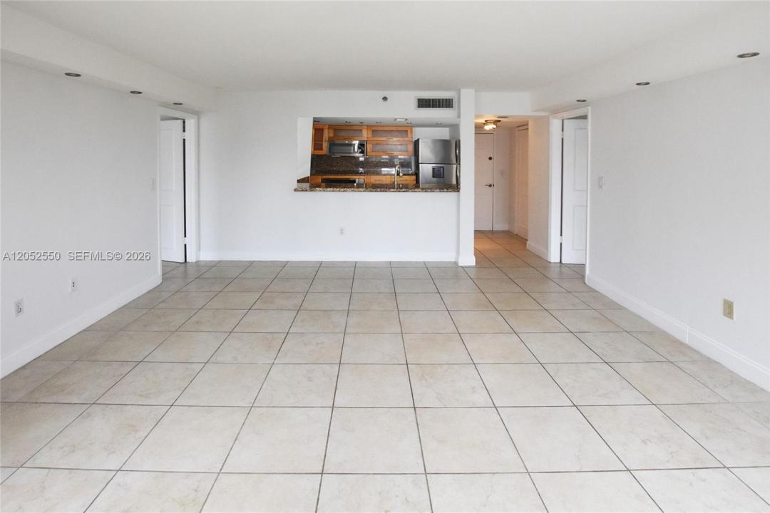 540 BRICKELL KEY DR 1511, Miami, Florida 33131, Stati Uniti