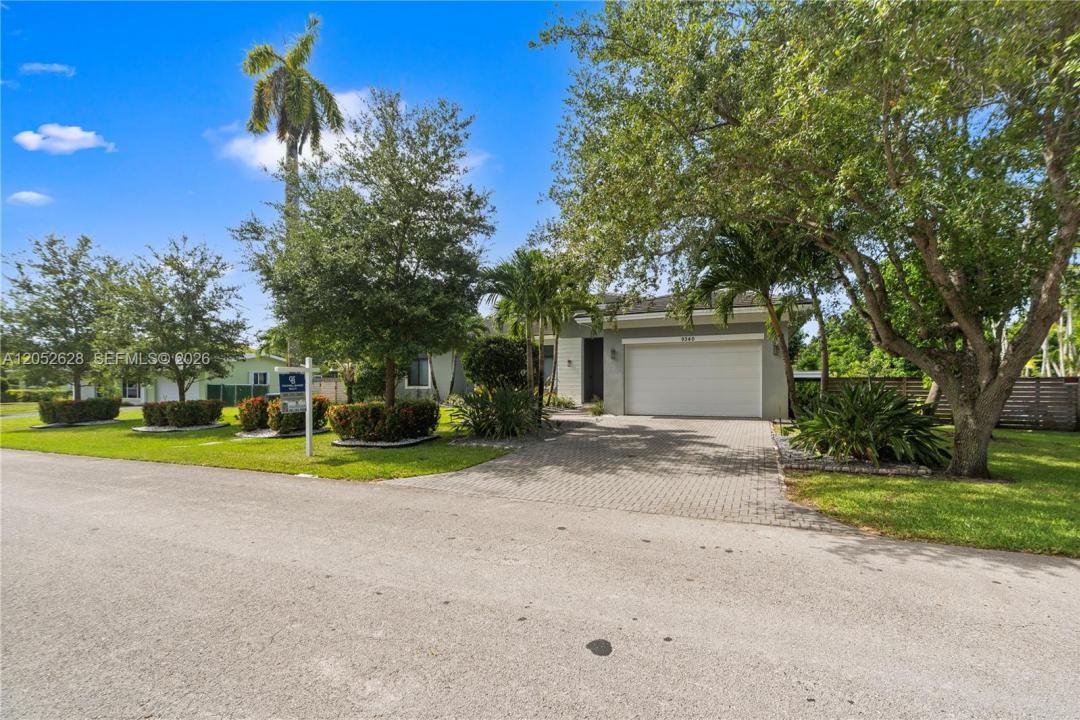 9340 SW 177th St -, Palmetto Bay, Florida 33157, USA