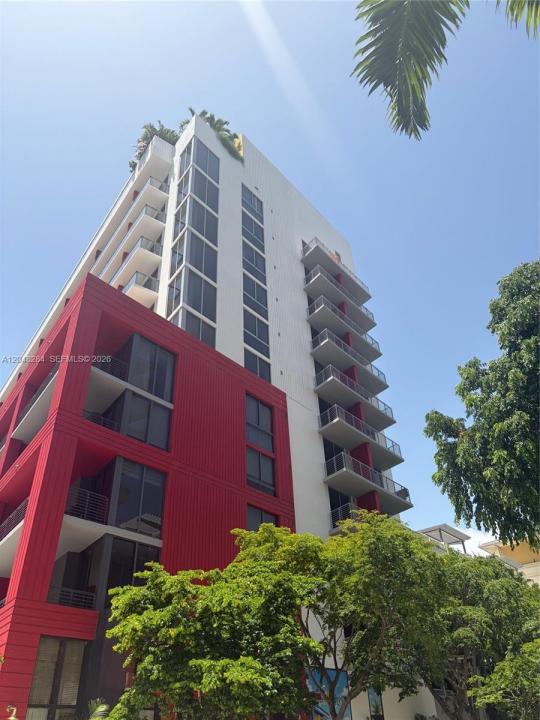 90 NE 32 514, Miami, Florida 33127, Stati Uniti