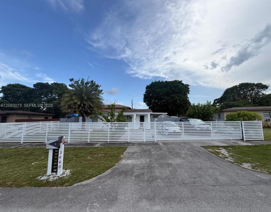 3440 NW 7th Ct, Lauderhill, Florida 33311, Stati Uniti
