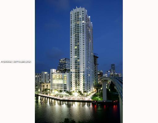 41 SE 5th St 402, Miami, Florida 33131, Stati Uniti