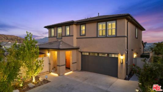 Cyan Way, Santa Clarita, كاليفورنيا 91350, الولايات المتحدة