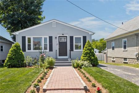 33 Belmont Avenue, East Providence, Rhode Island 02914, USA