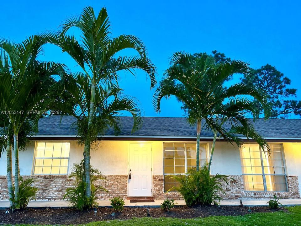 96 SE Norfolk Blvd, Stuart, Florida 34997, Stati Uniti