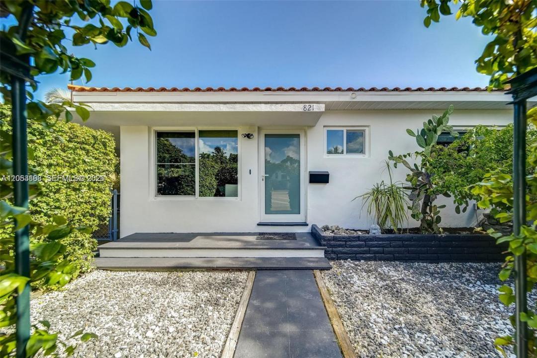 821 84th St, Miami Beach, Florida 33141, USA