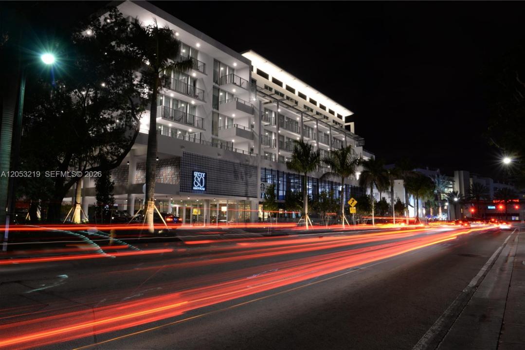 6080 Collins Ave, Miami Beach, פלורידה 33140, ארצות הברית של אמריקה